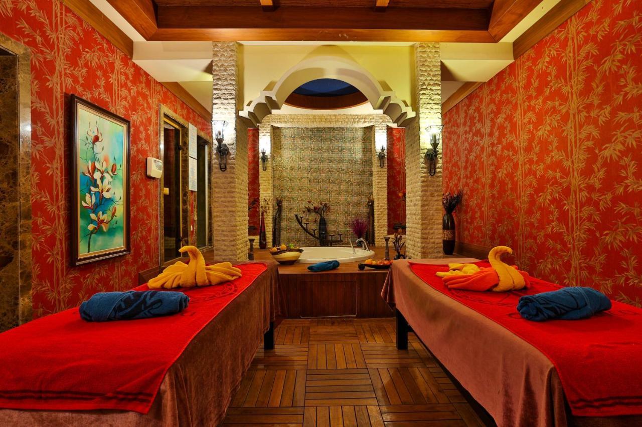 Crystal De Luxe Resort & Spa Kemer Dış mekan fotoğraf